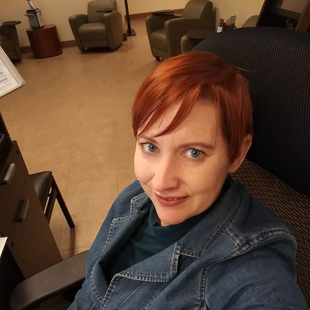 Meet your Posher, Jennifer